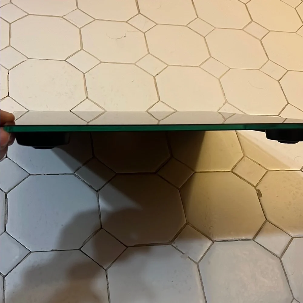 Letsfit Black Digital Bathroom Scale. - Picture 6 of 10